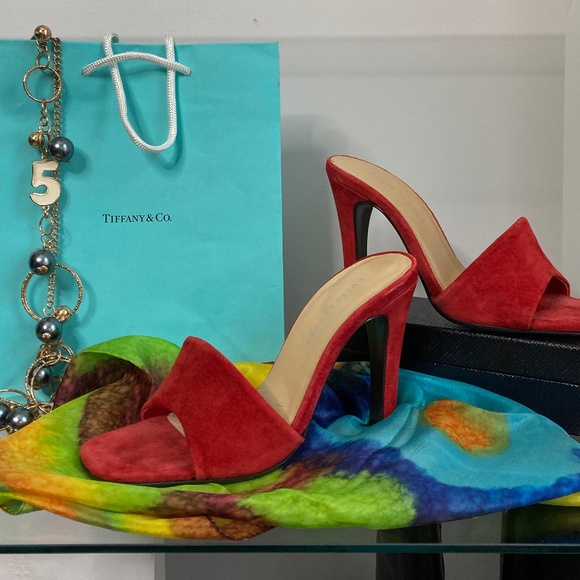 ❤️🔥 COLIN STUART RED HEELS NWOT - Picture 2 of 9